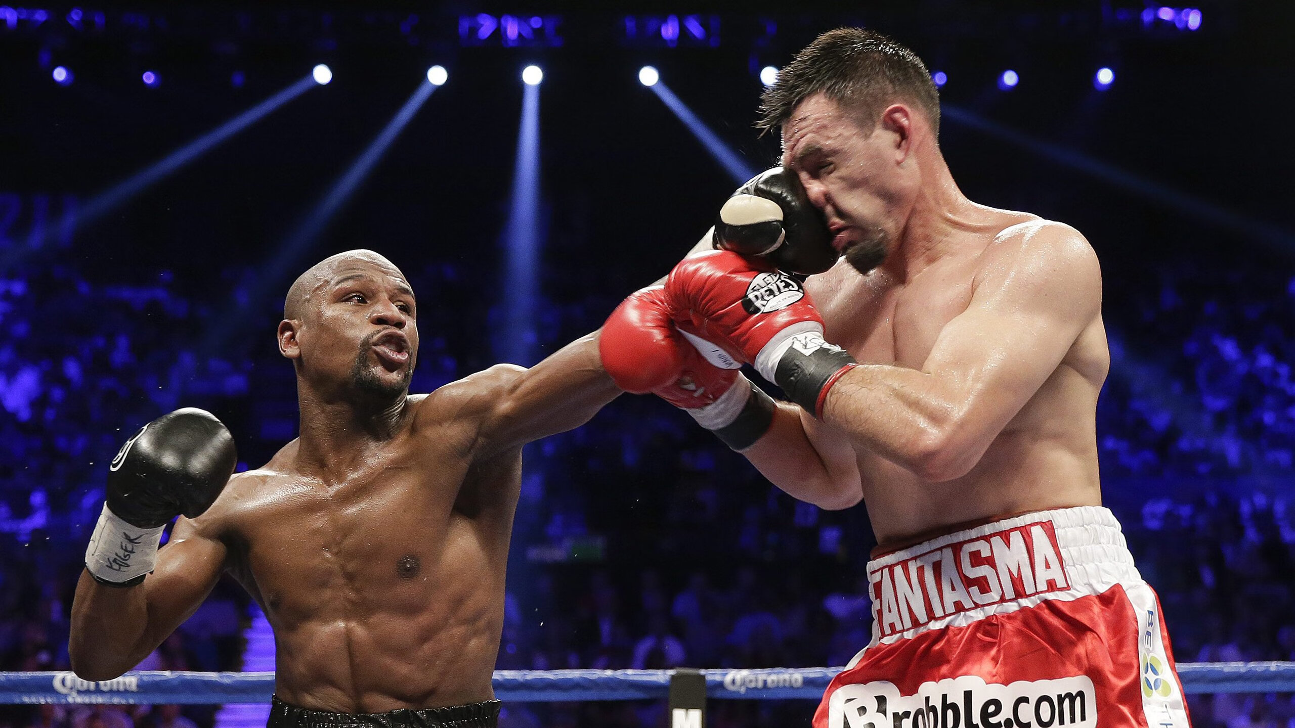 意甲焦点战之夜，罗德里戈连续得分拉开差距，独舞照亮冠军之路