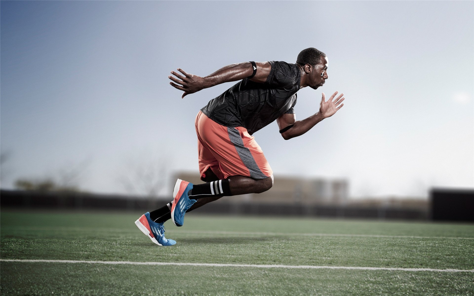 篮球时空的交错，上海队压哨绝杀湖人，班凯罗带队创造历史