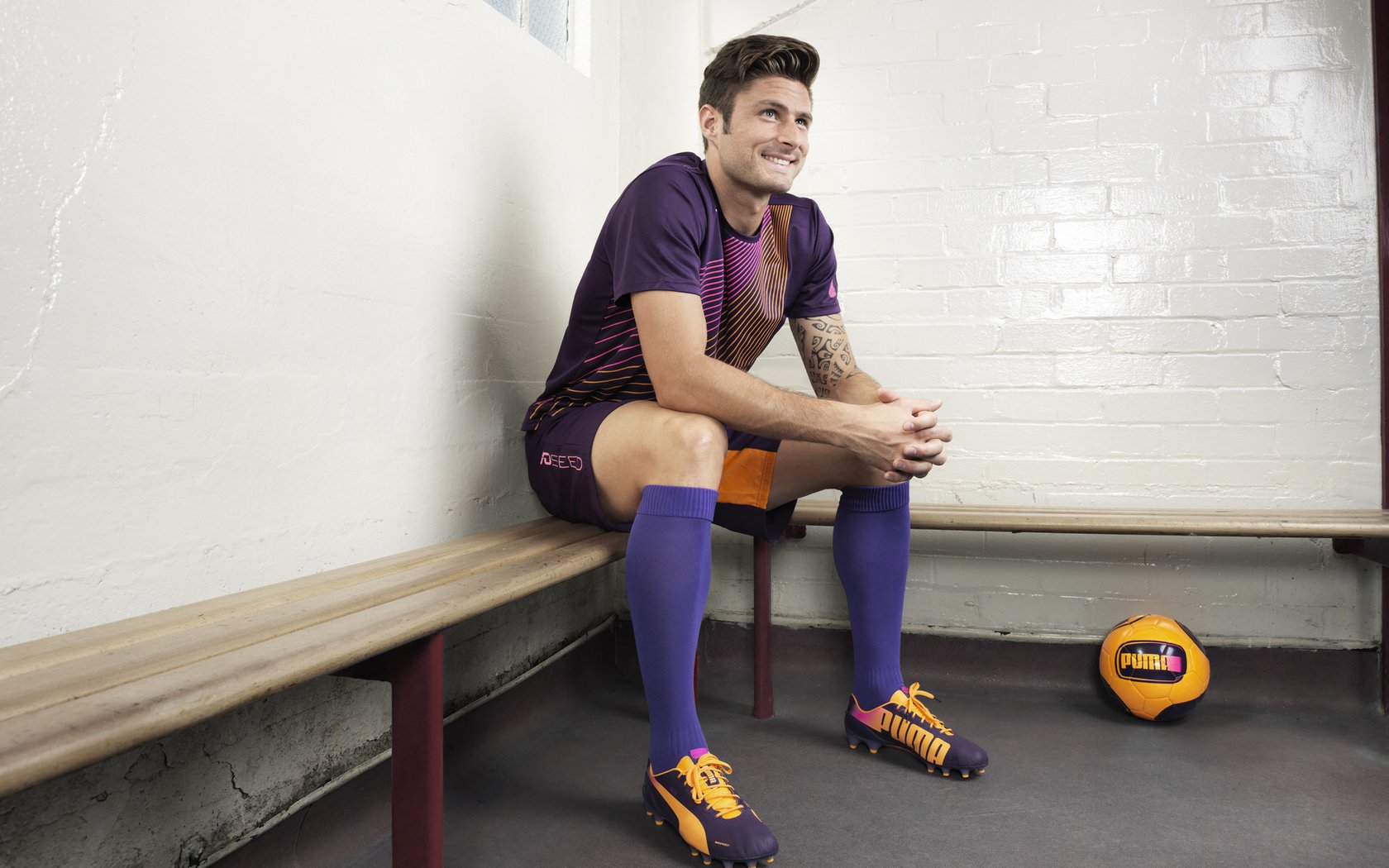 挪威血拼瑞士，姆巴佩的高能输出与欧洲足球的权力迁徙